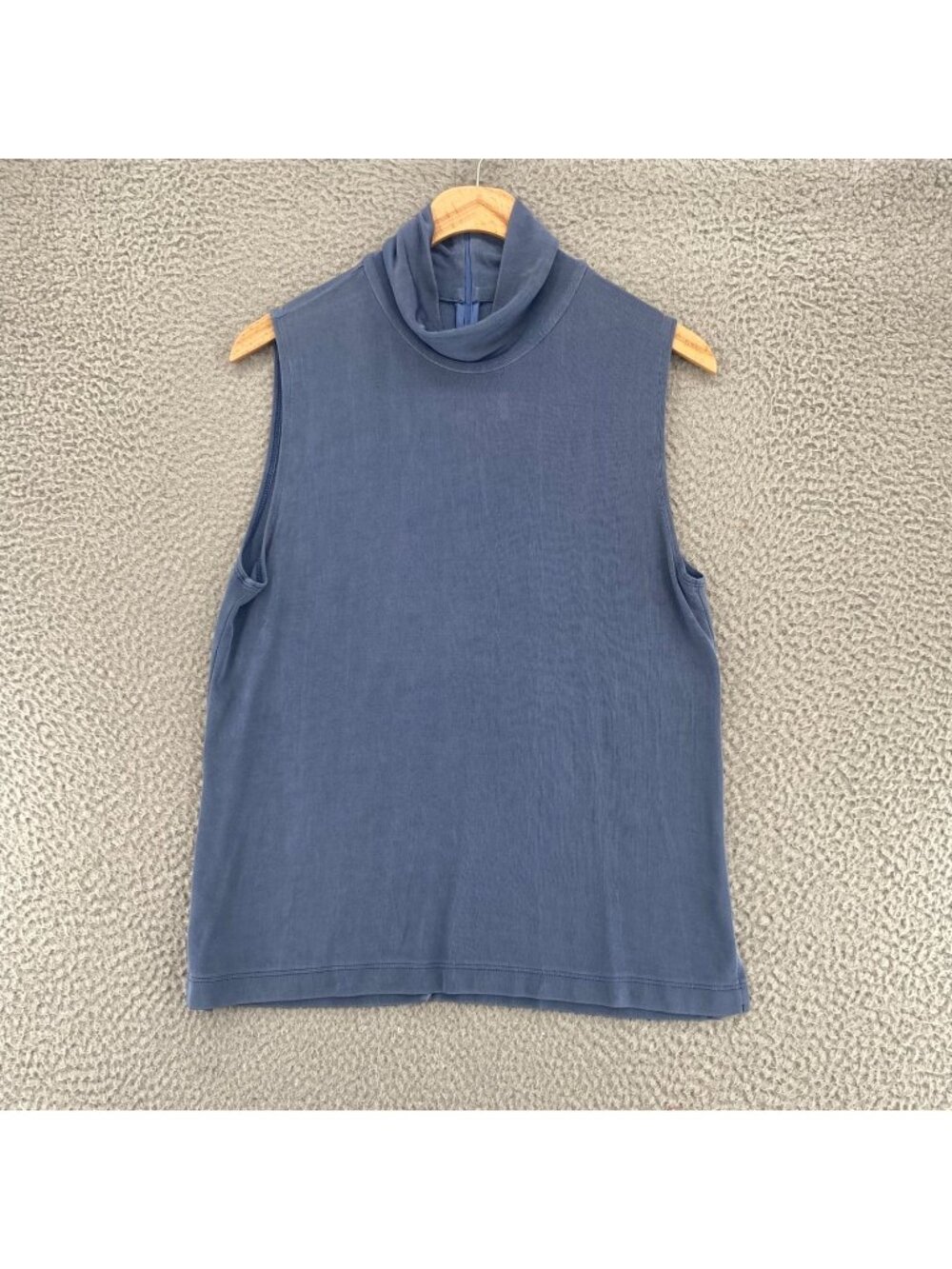 Chicos Top Womens 2 US Large Travelers Blue Ruched Turtleneck Sleeveless Stretch